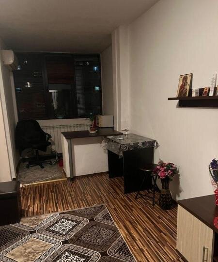 Eroii Revolutiei, piata Progresu, garsoniera confort 1